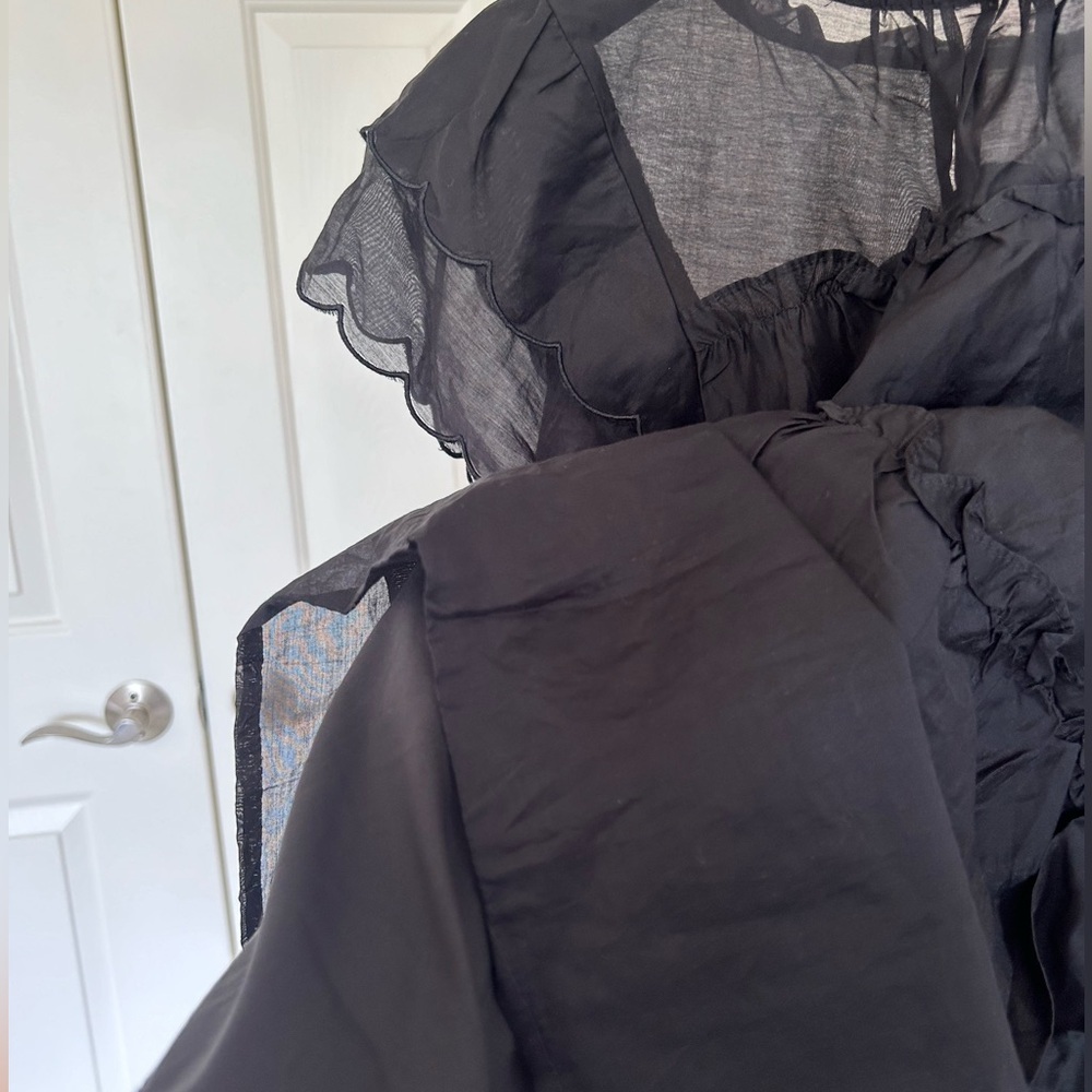 *NEW Flutter Sleeve Top in Cotton-Silk Voile - Picture 6 of 6
